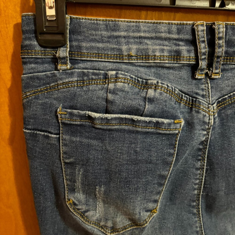 Thread & Others Distressed‎ Jeans Size 7/8 - Picture 10 of 16